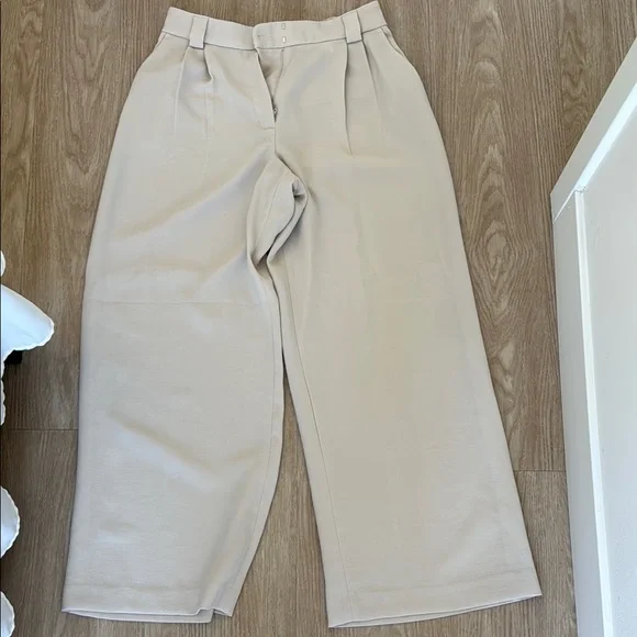 Express Beige Wide-Leg Trousers size 8 - Picture 2 of 5